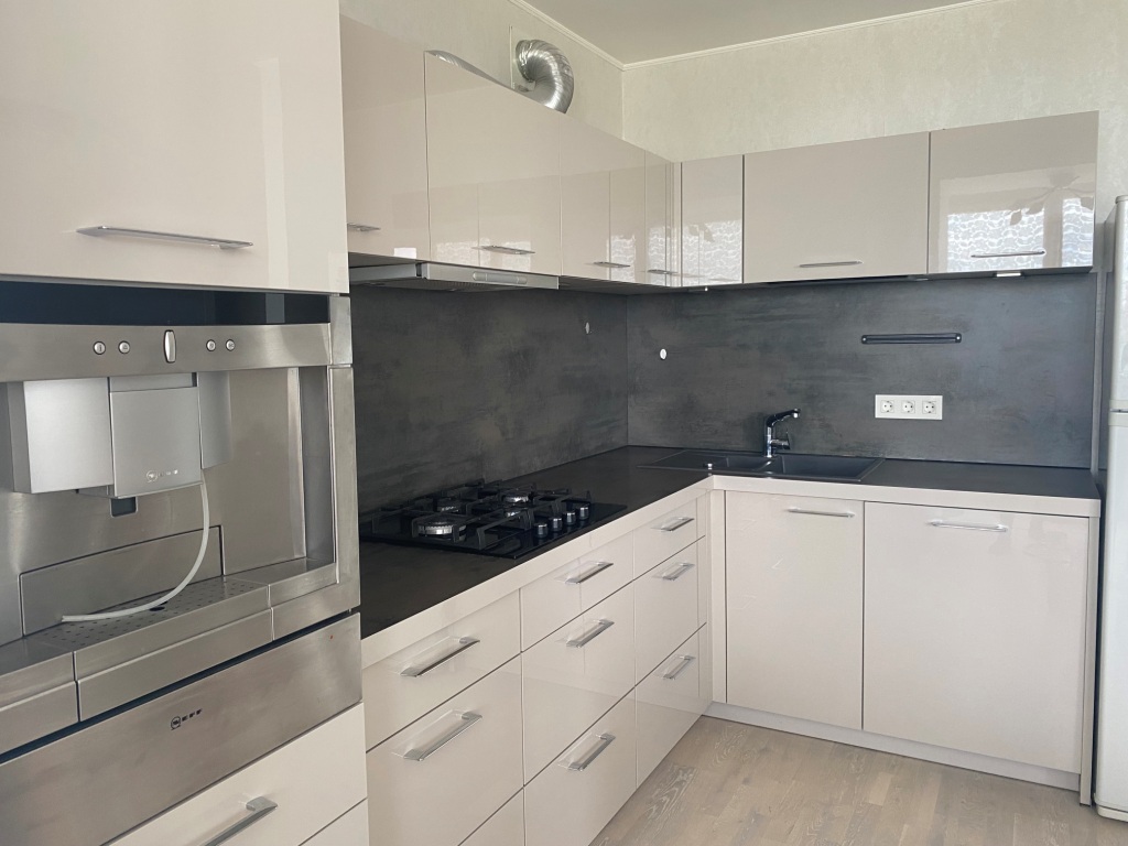 3-комнатная квартира, Попова, д.3