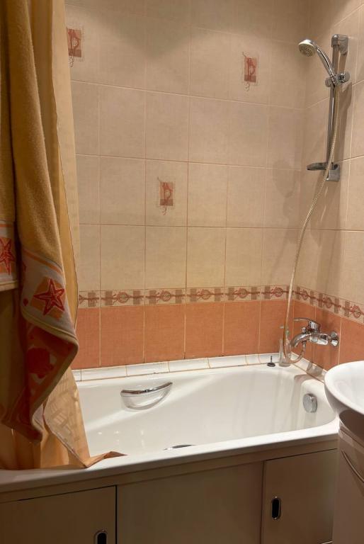 2-комнатная квартира, Сахарова, д.19